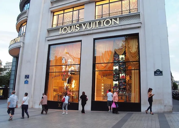 StTUDIO Champs Elysées
